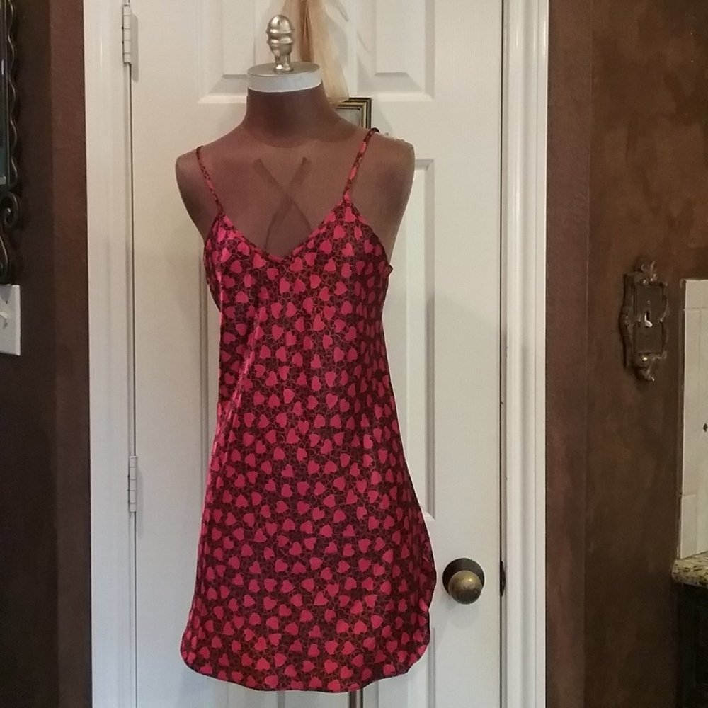 Romantic Moods Vintage Hearts Nightie